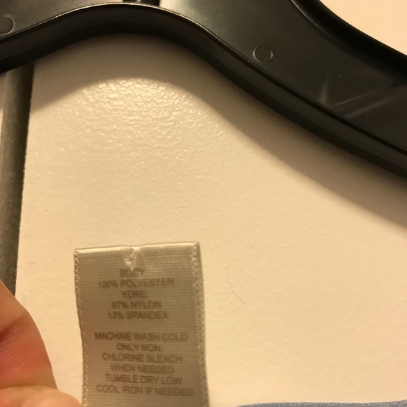 LOFT Shell Top - Picture 4 of 5